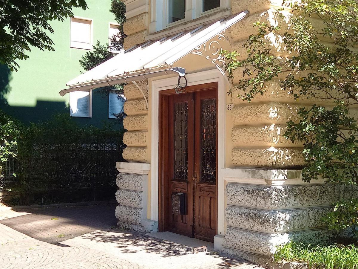 5-Zimmer-Appartement In Historischer Privatvilla, Meran Zentrum, Kostenloser Parkplatz Exteriér fotografie