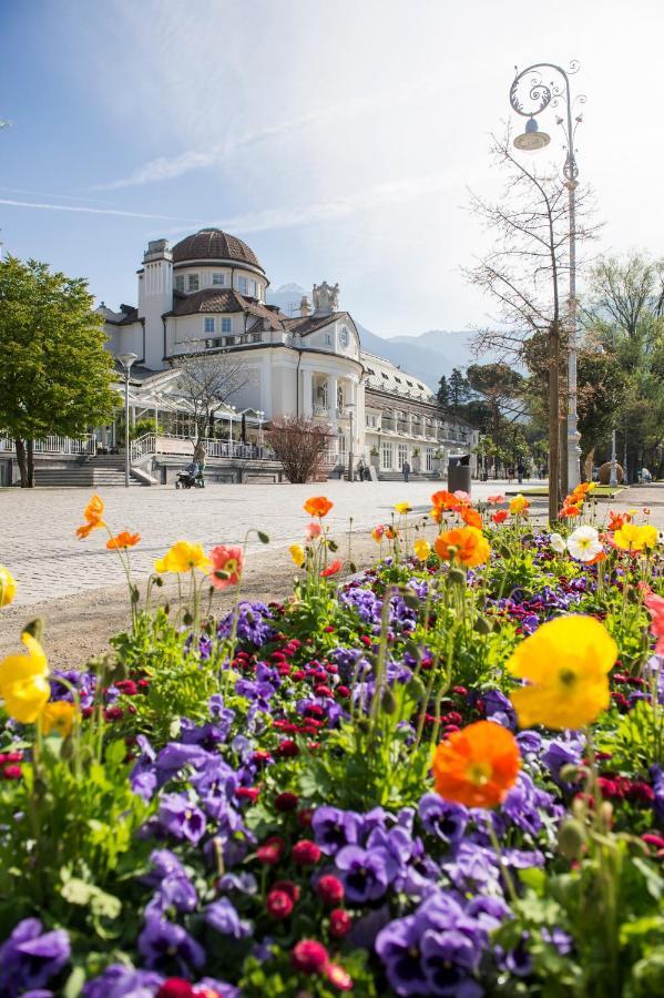 5-Zimmer-Appartement In Historischer Privatvilla, Meran Zentrum, Kostenloser Parkplatz Exteriér fotografie